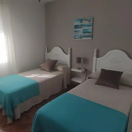 Dom wakacyjny Casa Con Jardin En