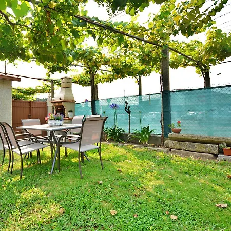 Galihost - Casa Con Jardin En Holiday home Pontevedra